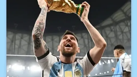 揭秘：萨拉赫公开发言引发众怒，利物浦遭遇新挑战